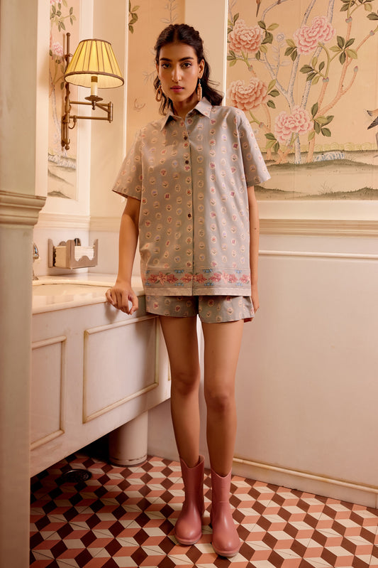Madeline - Shirt and Shorts (Size S)